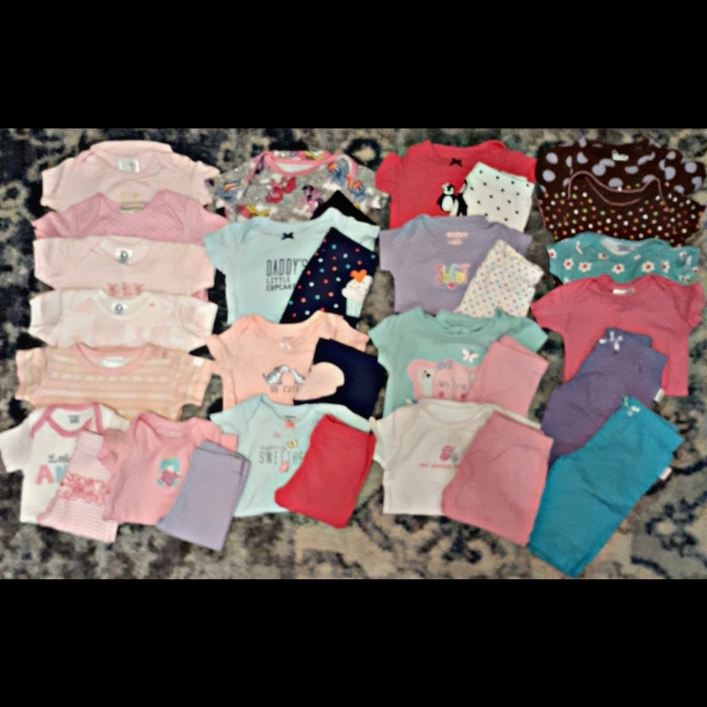 Lot 31 pieces onesies bodysuit and pant set